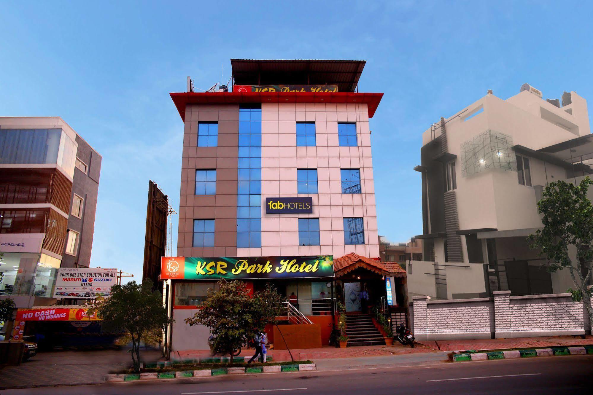 Ksr Park Hotel Haydarabad Dış mekan fotoğraf